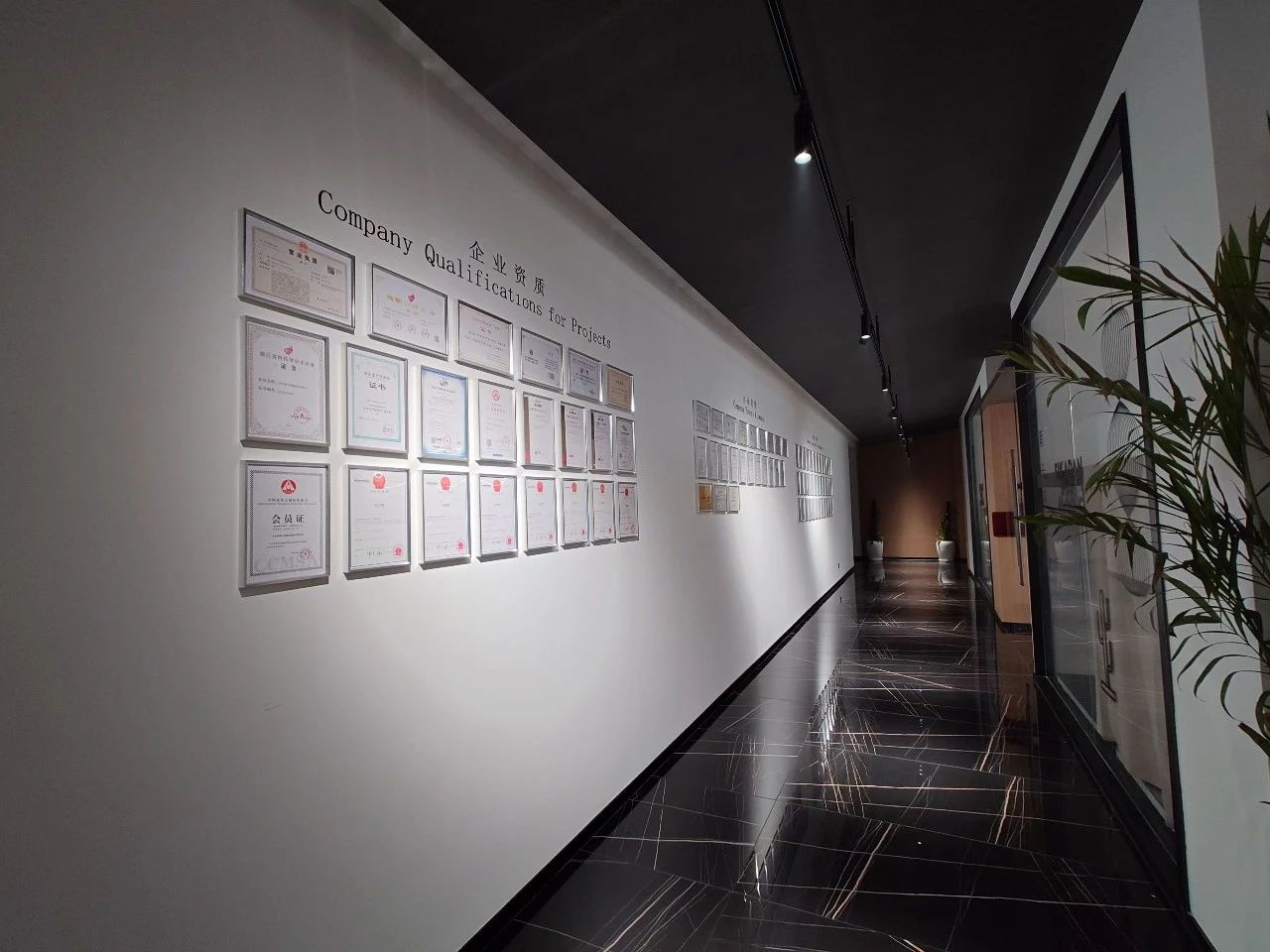 正在上传... 8811c5c8f47084636fa84589f3d8553d.jpg