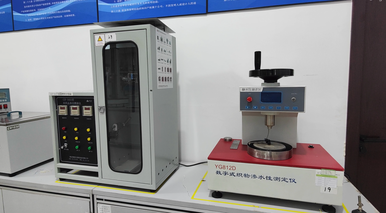 正在上传... 119f82df786586aa74d4bfaae95fa128.png