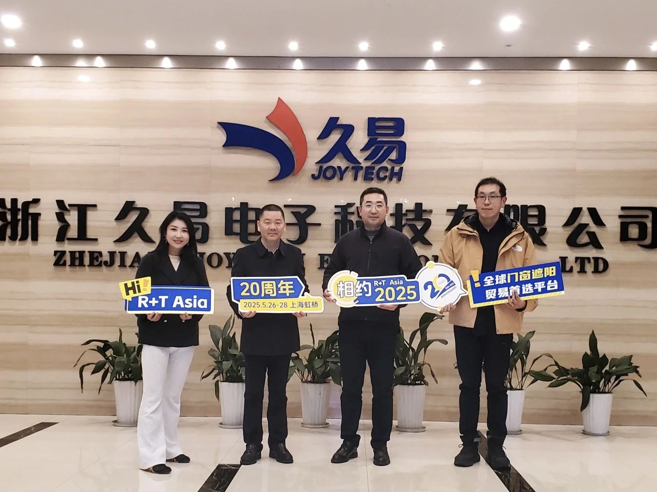 正在上传... 8c571939139707233fb04f7383c8dc05.jpg