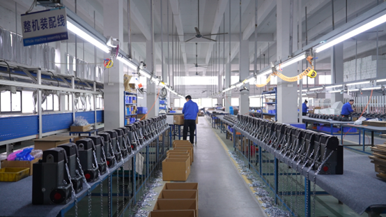 正在上传... 12736ff49c1593b7c34f9abba8e84a4e.png