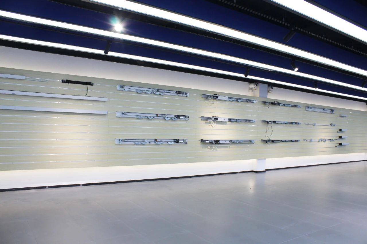 正在上传... 2d672d563e56beb7904d7b8bb18c5961.jpg