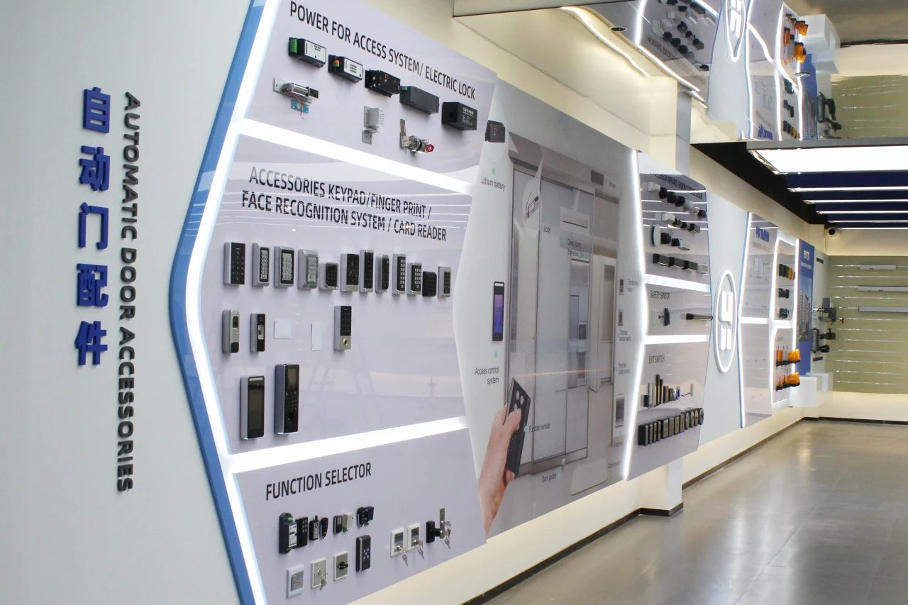 正在上传... d0eae8ca78ff2548d9b659b44f7cd0e5.jpg