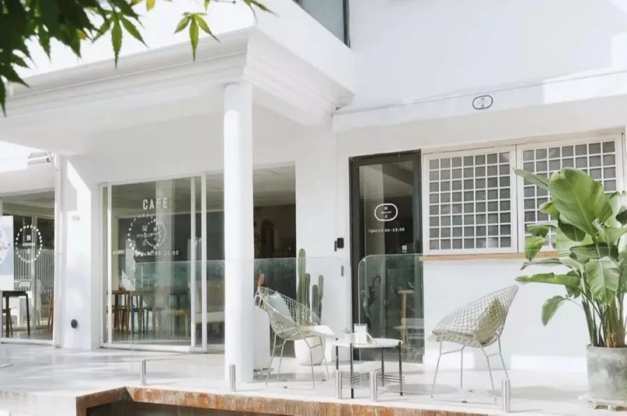 民宿的诗与远方，是否仍有归期？